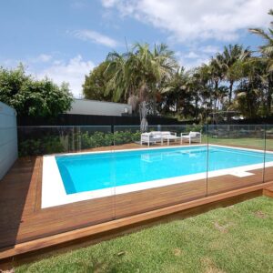 glass pool fencing