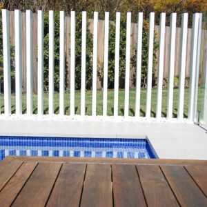 modern pool fencing