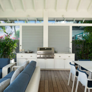 outdoor kitchen and bbq