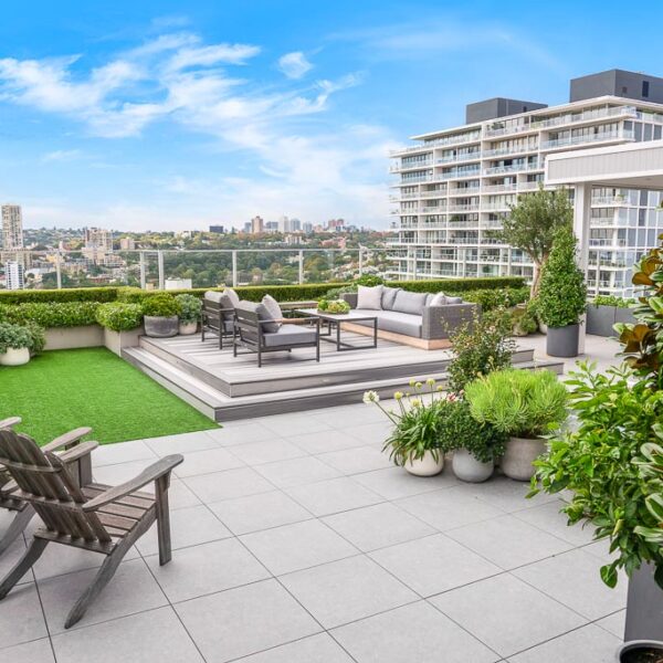 Penthouse Landscape Design - Sydney NSW - Minimalist Penthouse Landscape Design