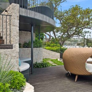 Contemporary floating deck patio design