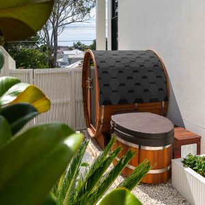 Sauna and ice bath relaxation