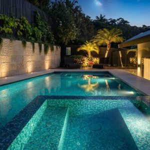 pool with wet edge spa