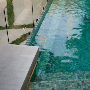 glass mosaic tiles
